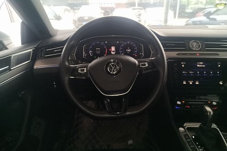 Used Volkswagen FAW-Volkswagen CC 2020 330TSI Glamour Edition China VI Standard Steering Wheel