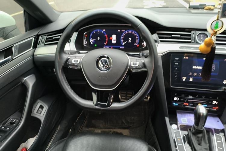 Used Volkswagen FAW-Volkswagen CC 2020 330TSI Glamour Edition China VI Standard Steering Wheel