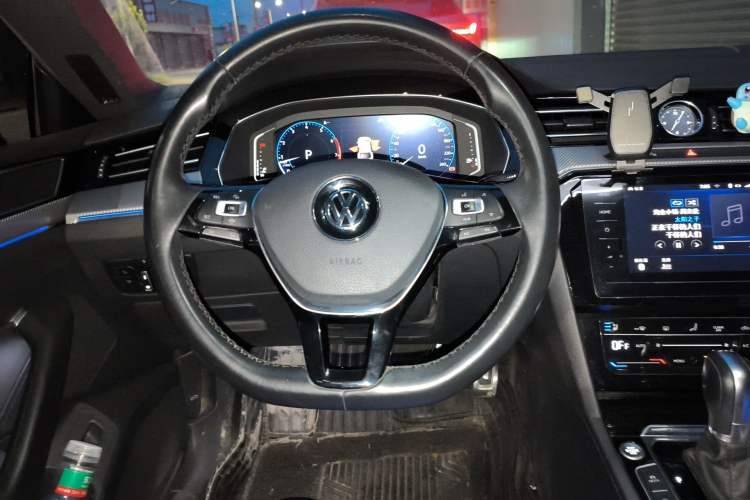 Used Volkswagen FAW-Volkswagen CC 2020 330TSI Glamour Edition China VI Standard Steering Wheel