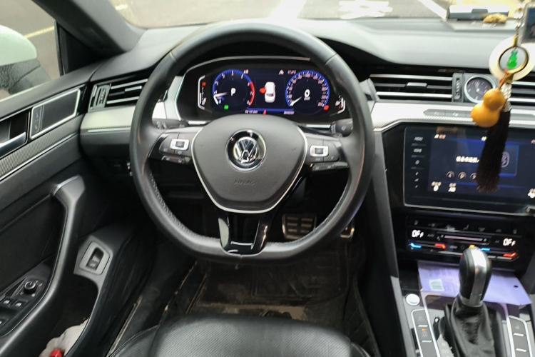 Used Volkswagen FAW-Volkswagen CC 2020 330TSI Glamour Edition China VI Standard Steering Wheel
