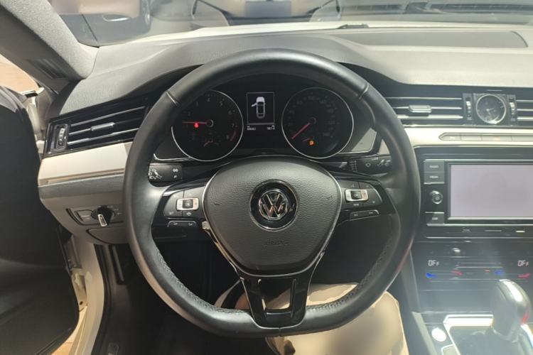 Used Volkswagen FAW-Volkswagen CC 2020 330TSI Huayan Edition China VI Standard Steering Wheel