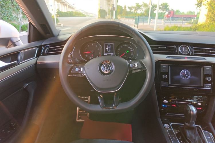 Used Volkswagen FAW-Volkswagen CC 2020 330TSI Huayan Edition China VI Standard Steering Wheel