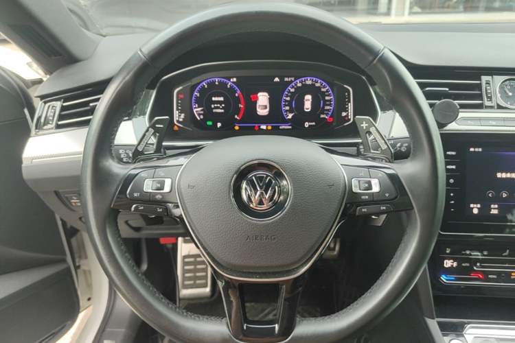 Used Volkswagen FAW-Volkswagen CC 2020 330TSI Glamour Edition China VI Standard Steering Wheel