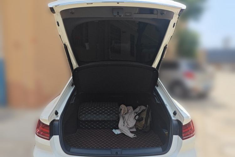 Used Volkswagen FAW-Volkswagen CC 2020 330TSI Glamour Edition China VI Standard Trunk