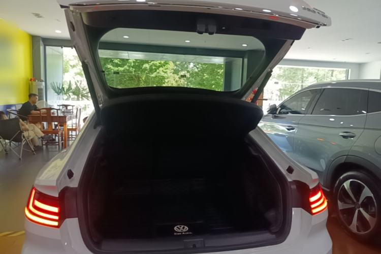 Used Volkswagen FAW-Volkswagen CC 2020 330TSI Glamour Edition China VI Standard Trunk