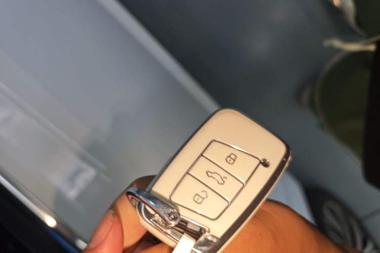 Used Volkswagen FAW-Volkswagen CC 2020 330TSI Glamour Edition China VI Standard Vehicle Key