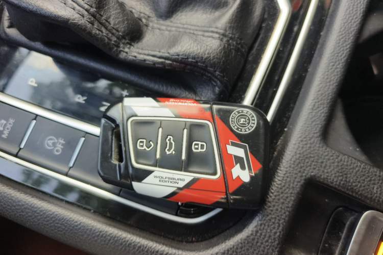 Used Volkswagen FAW-Volkswagen CC 2020 330TSI Glamour Edition China VI Standard Vehicle Key