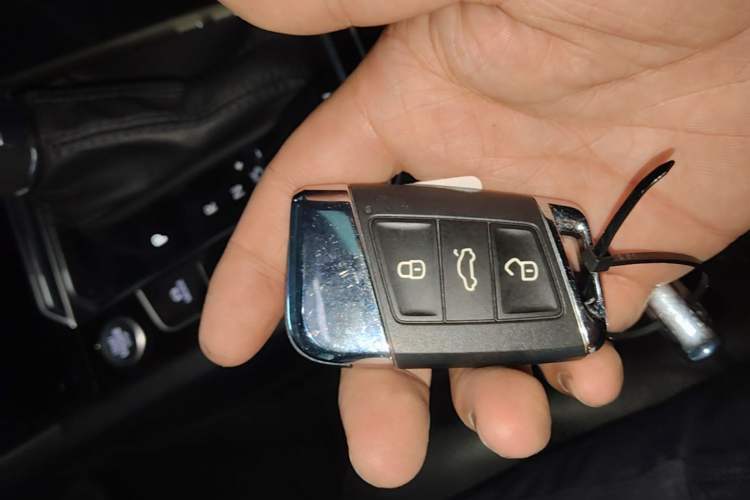 Used Volkswagen FAW-Volkswagen CC 2020 330TSI Glamour Edition China VI Standard Vehicle Key