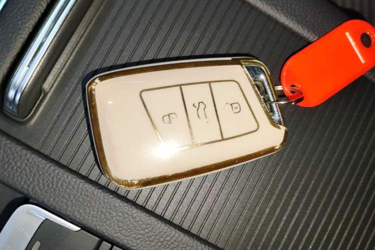 Used Volkswagen FAW-Volkswagen CC 2020 330TSI Glamour Edition China VI Standard Vehicle Key