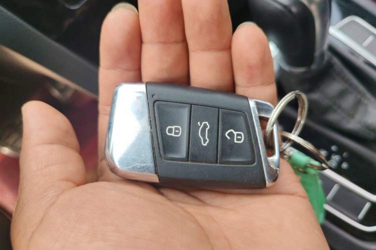 Used Volkswagen FAW-Volkswagen CC 2020 330TSI Huayan Edition China VI Standard Vehicle Key