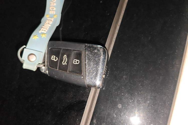 Used Volkswagen FAW-Volkswagen CC 2020 330TSI Huayan Edition China VI Standard Vehicle Key