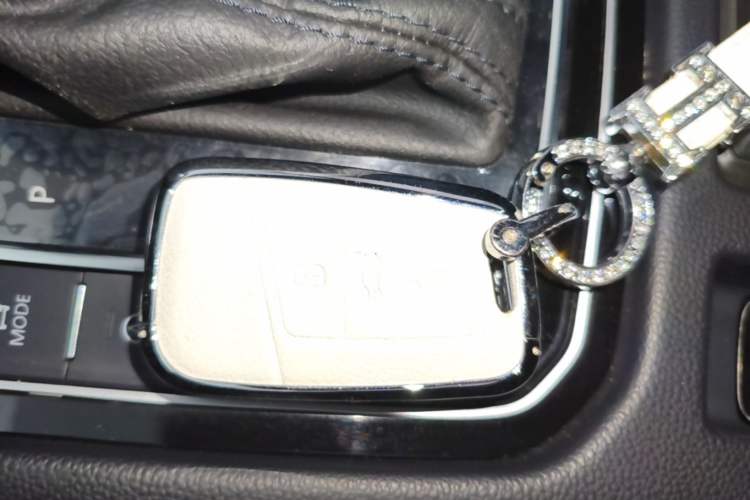 Used Volkswagen FAW-Volkswagen CC 2020 330TSI Glamour Edition China VI Standard Vehicle Key