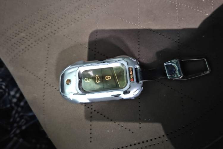 Used Volkswagen FAW-Volkswagen CC 2020 330TSI Glamour Edition China VI Standard Vehicle Key