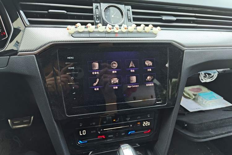 Used Volkswagen FAW-Volkswagen CC 2020 330TSI Glamour Edition China VI Standard Audio And AC Panel