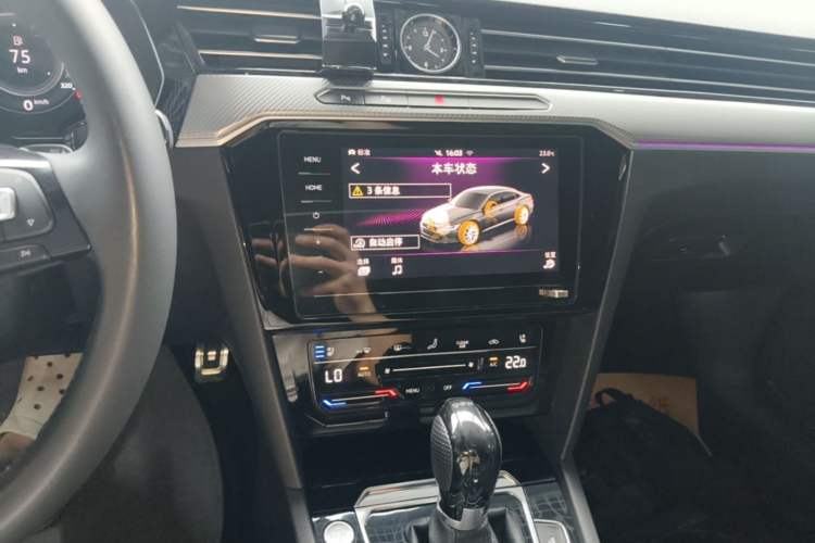 Used Volkswagen FAW-Volkswagen CC 2020 330TSI Glamour Edition China VI Standard Audio And AC Panel