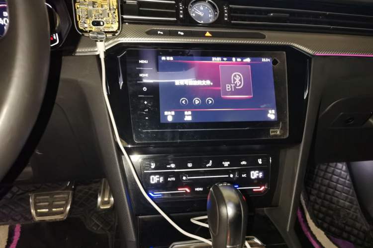 Used Volkswagen FAW-Volkswagen CC 2020 330TSI Glamour Edition China VI Standard Audio And AC Panel