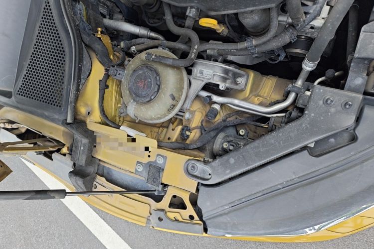 Used Volkswagen FAW-Volkswagen CC 2020 330TSI Glamour Edition China VI Standard Engine Bay Left