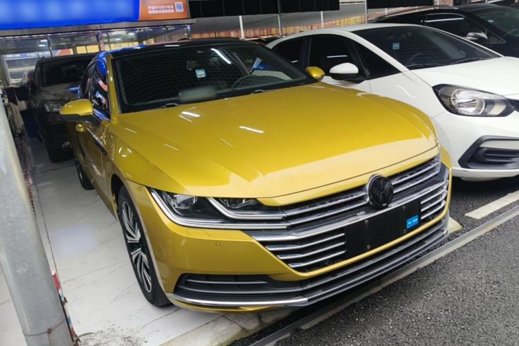 Used Volkswagen FAW-Volkswagen CC 2020 330TSI Glamour Edition China VI Standard Front Right 45 Deg