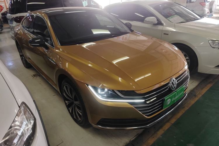 Used Volkswagen FAW-Volkswagen CC 2020 330TSI Glamour Edition China VI Standard Front Right 45 Deg
