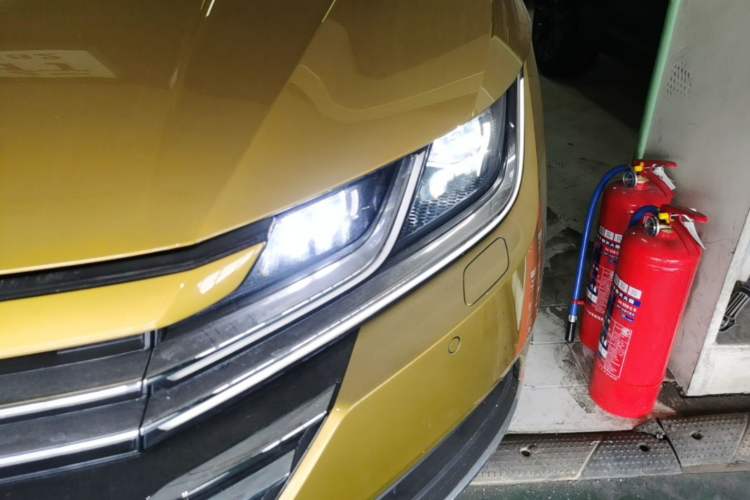 Used Volkswagen FAW-Volkswagen CC 2020 330TSI Glamour Edition China VI Standard Left Front Headlight