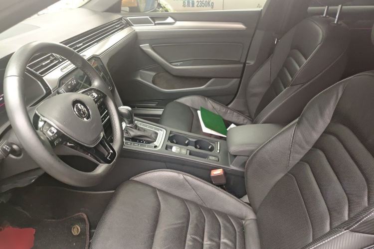 Used Volkswagen FAW-Volkswagen CC 2020 330TSI Glamour Edition China VI Standard Left Front Seat