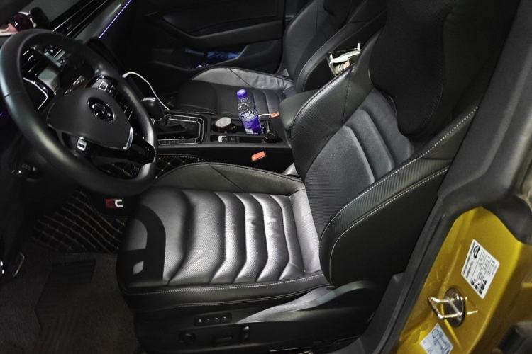 Used Volkswagen FAW-Volkswagen CC 2020 330TSI Glamour Edition China VI Standard Left Front Seat