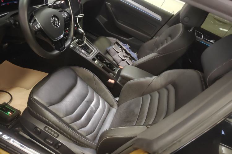 Used Volkswagen FAW-Volkswagen CC 2020 330TSI Glamour Edition China VI Standard Left Front Seat