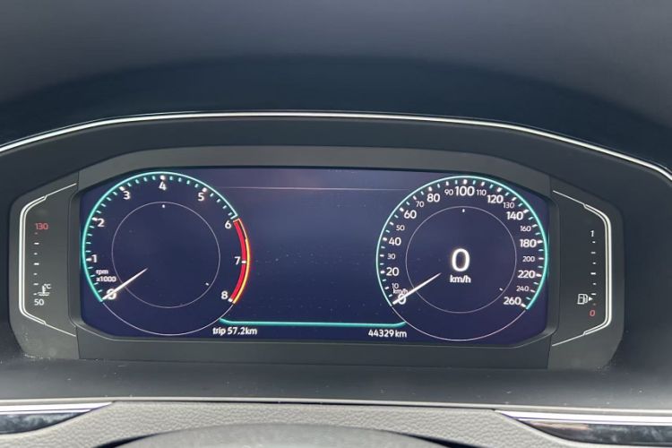 Used Volkswagen FAW-Volkswagen CC 2020 330TSI Glamour Edition China VI Standard Odometer Close Up