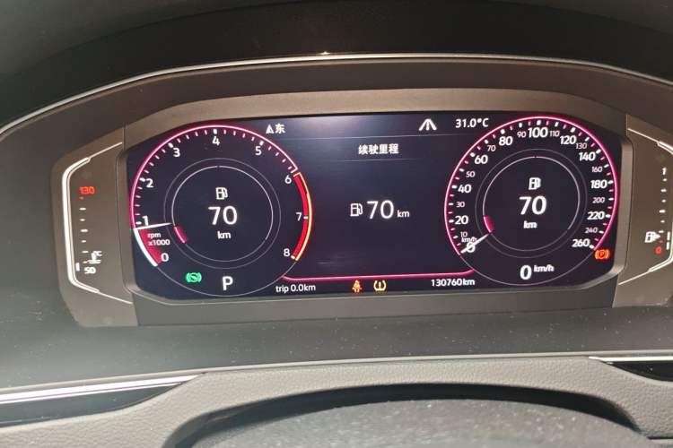 Used Volkswagen FAW-Volkswagen CC 2020 330TSI Glamour Edition China VI Standard Odometer Close Up