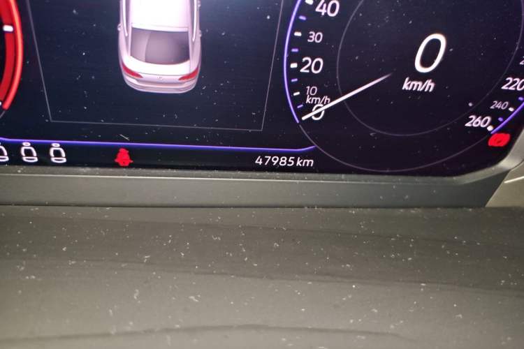 Used Volkswagen FAW-Volkswagen CC 2020 330TSI Glamour Edition China VI Standard Odometer Close Up