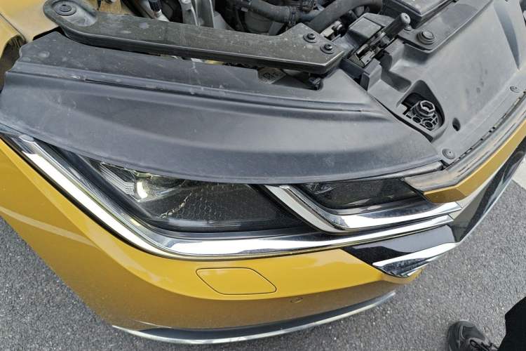 Used Volkswagen FAW-Volkswagen CC 2020 330TSI Glamour Edition China VI Standard Right Front Headlight