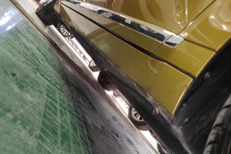 Used Volkswagen FAW-Volkswagen CC 2020 330TSI Glamour Edition China VI Standard Right Side Sill