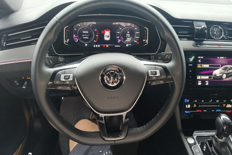 Used Volkswagen FAW-Volkswagen CC 2020 330TSI Glamour Edition China VI Standard Steering Wheel