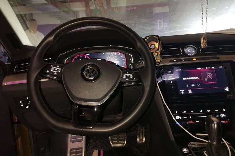 Used Volkswagen FAW-Volkswagen CC 2020 330TSI Glamour Edition China VI Standard Steering Wheel