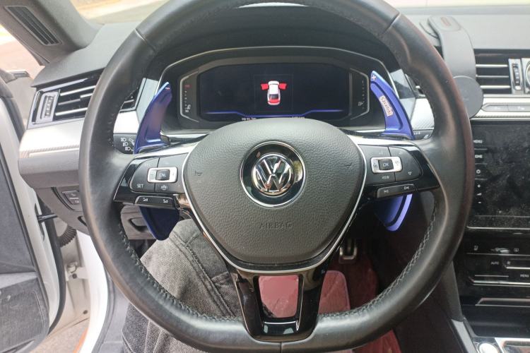 Used Volkswagen FAW-Volkswagen CC 2020 330TSI Glamour Edition China VI Standard Steering Wheel