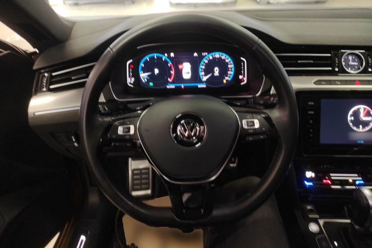Used Volkswagen FAW-Volkswagen CC 2020 330TSI Glamour Edition China VI Standard Steering Wheel