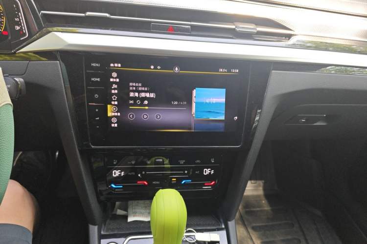 Used Volkswagen FAW-Volkswagen CC 2021 380TSI Striking Edition Audio And AC Panel