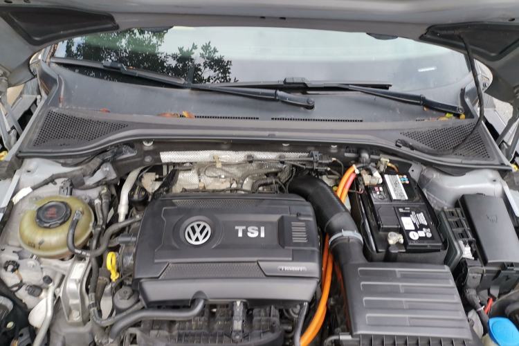 Used Volkswagen FAW-Volkswagen CC 2021 Estate Car 380TSI Vizion Edition Engine Bay