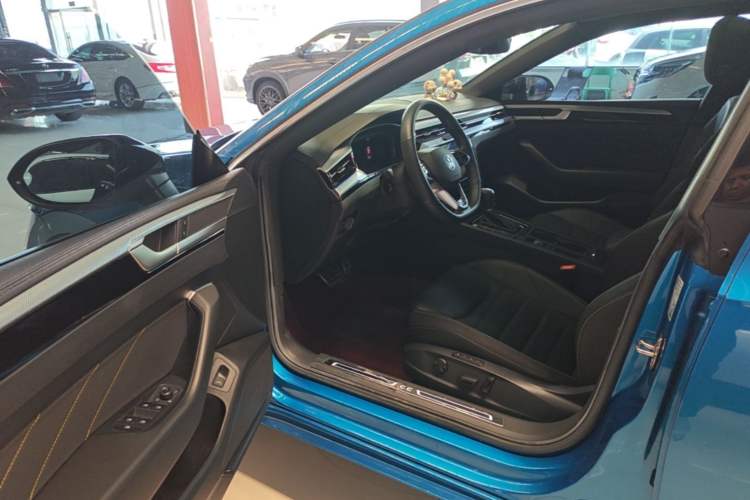 Used Volkswagen FAW-Volkswagen CC 2021 380TSI Striking Edition Driver Seat