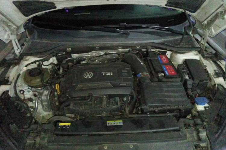 Used Volkswagen FAW-Volkswagen CC 2021 380TSI Striking Edition Engine Bay