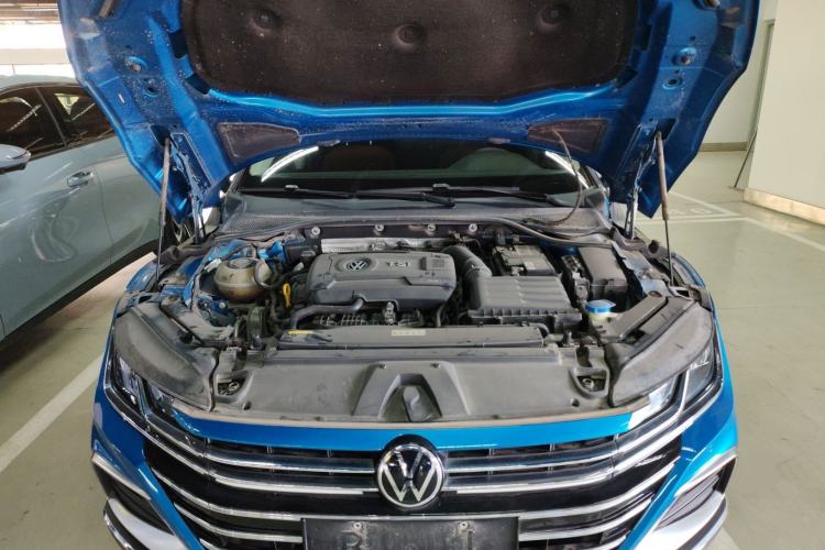 Used Volkswagen FAW-Volkswagen CC 2021 Estate Car 380TSI Vizion Edition Engine Bay