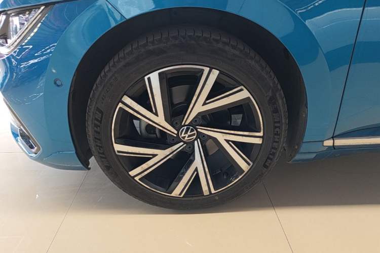 Used Volkswagen FAW-Volkswagen CC 2021 380TSI Striking Edition Exterior 4