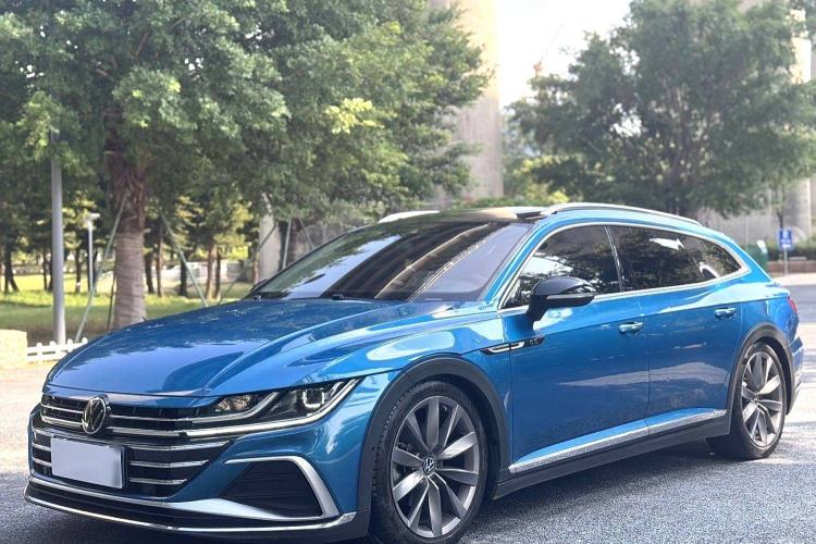 Used Volkswagen FAW-Volkswagen CC 2021 Estate Vehicle 380TSI Vizzion Edition Exterior 5