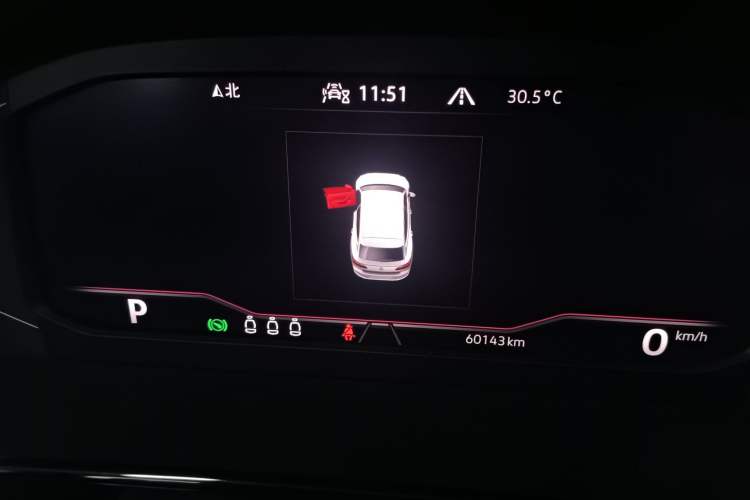 Used Volkswagen FAW-Volkswagen CC 2021 Estate Vehicle 380TSI Vizzion Edition Odometer Close Up