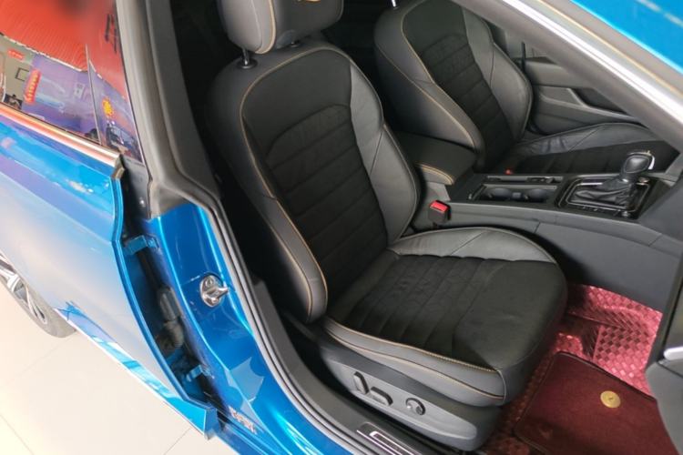 Used Volkswagen FAW-Volkswagen CC 2021 380TSI Striking Edition Right Front Seat