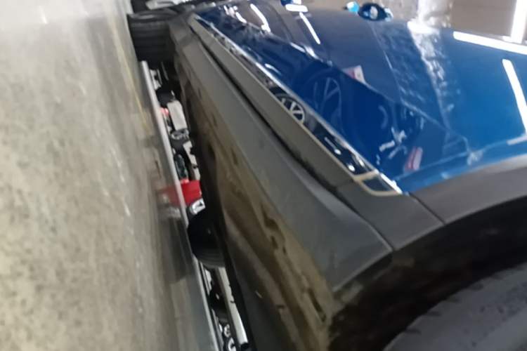 Used Volkswagen FAW-Volkswagen CC 2021 Estate Car 380TSI Vizion Edition Right Side Sill