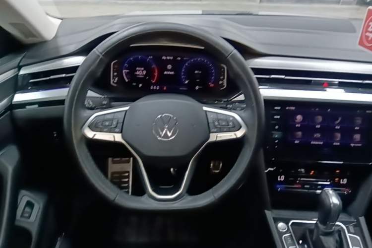 Used Volkswagen FAW-Volkswagen CC 2021 Estate Car 380TSI Vizion Edition Steering Wheel