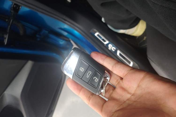 Used Volkswagen FAW-Volkswagen CC 2021 Estate Car 380TSI Vizion Edition Vehicle Key