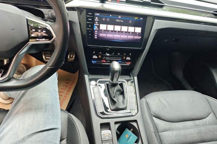 Used Volkswagen FAW-Volkswagen CC 2021 380TSI Striking Edition Audio And AC Panel