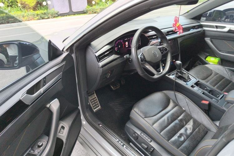 Used Volkswagen FAW-Volkswagen CC 2021 380TSI Striking Edition Driver Seat